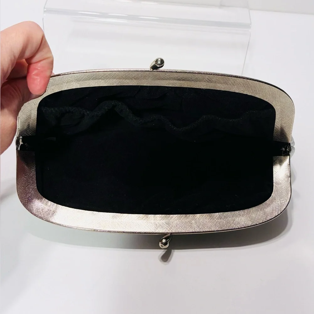 Vintage Made In Hong Kong Handmade Silver Fabric Clutch 9”W x 5.5”H